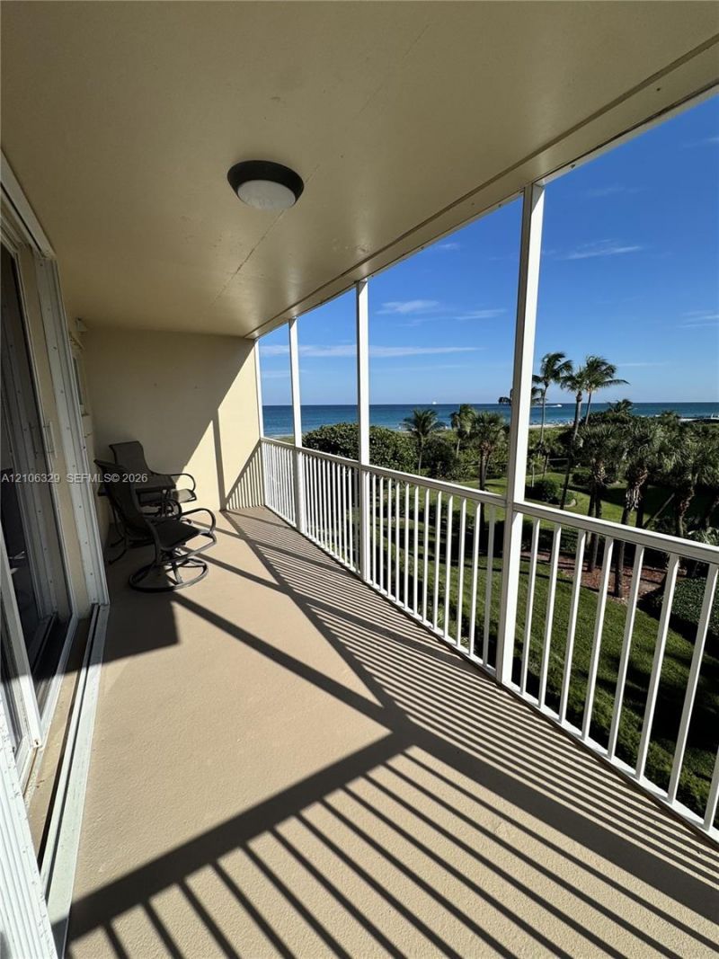 3600 N Ocean Dr , Unit 423, Riviera Beach, FL 33404 Photo