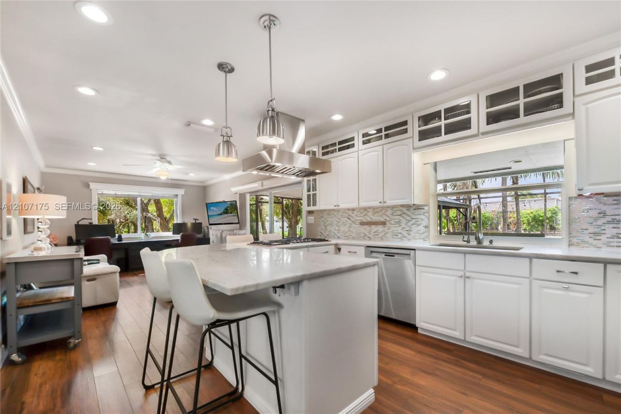 17550 SW 86th Ave, Palmetto Bay, FL 33157 Photo