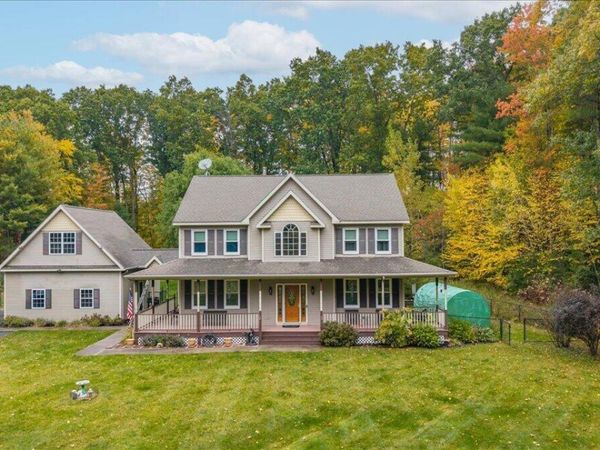 74 Putnam Road, Stillwater, NY 12170