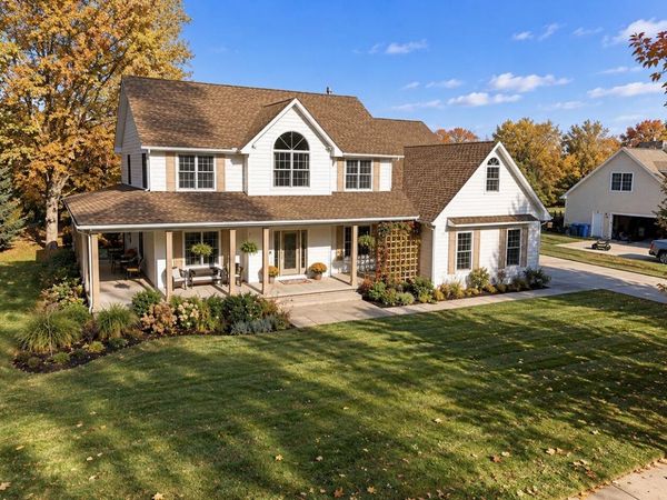 1909 Catkin Circle, Chesterton, IN 46304