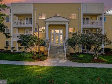4113 S FOUR MILE RUN DRIVE, Unit 103, ARLINGTON, VA 22204