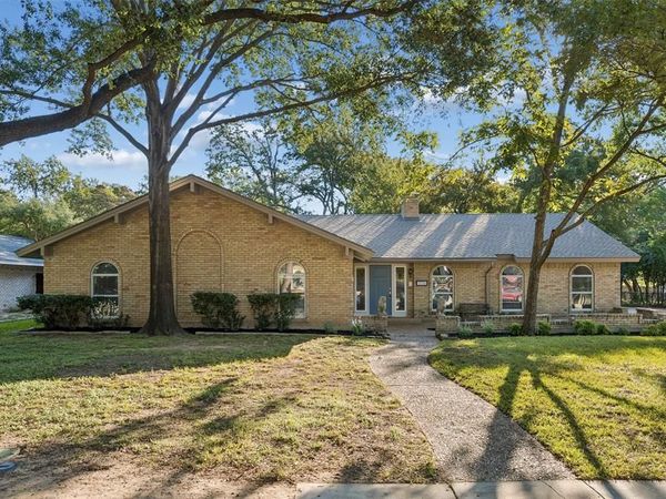1710 Green Oaks Drive, Irving, TX 75061
