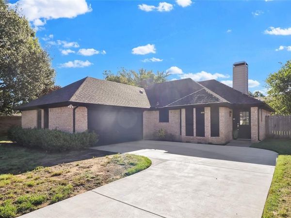 409 Odell Street, Cleburne, TX 76033