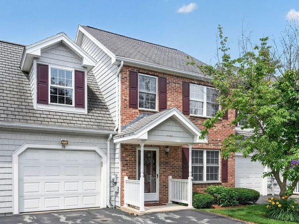 78 Fairway Dr, Unit 78, Tewksbury, MA 01876