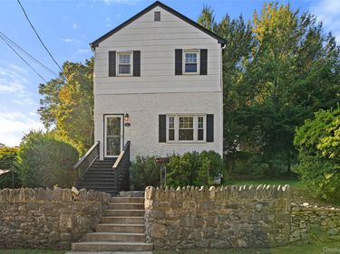 53 Stanley Avenue, Hastings-on-Hudson, NY 10706
