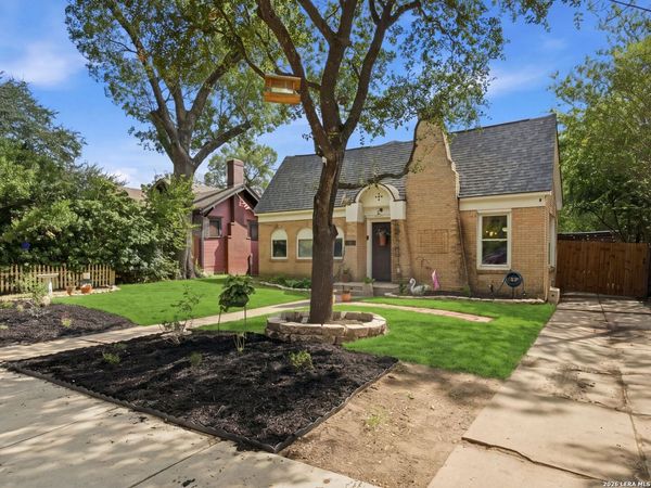 2024 W Summit Avenue, San Antonio, TX 78201