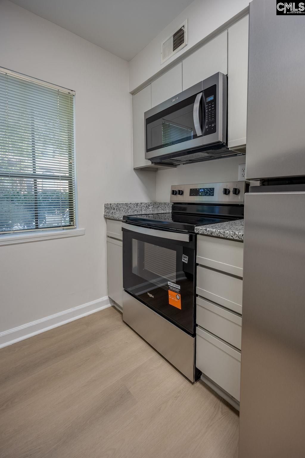 5025 Forest Lake Place  Photo 11