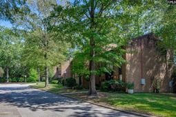 5025 Forest Lake Place  photo 4