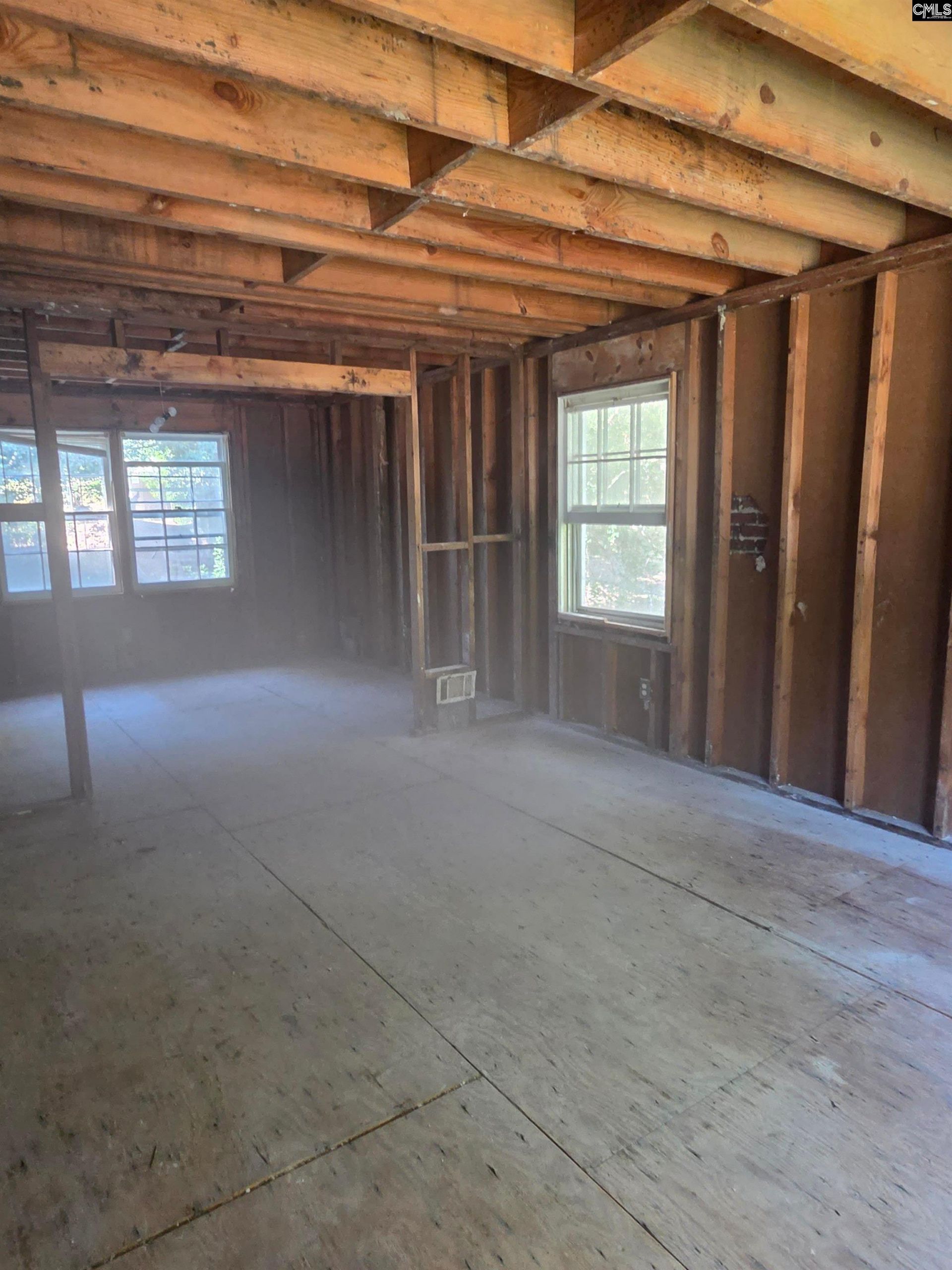 144 Garden Springs Road  Photo 5