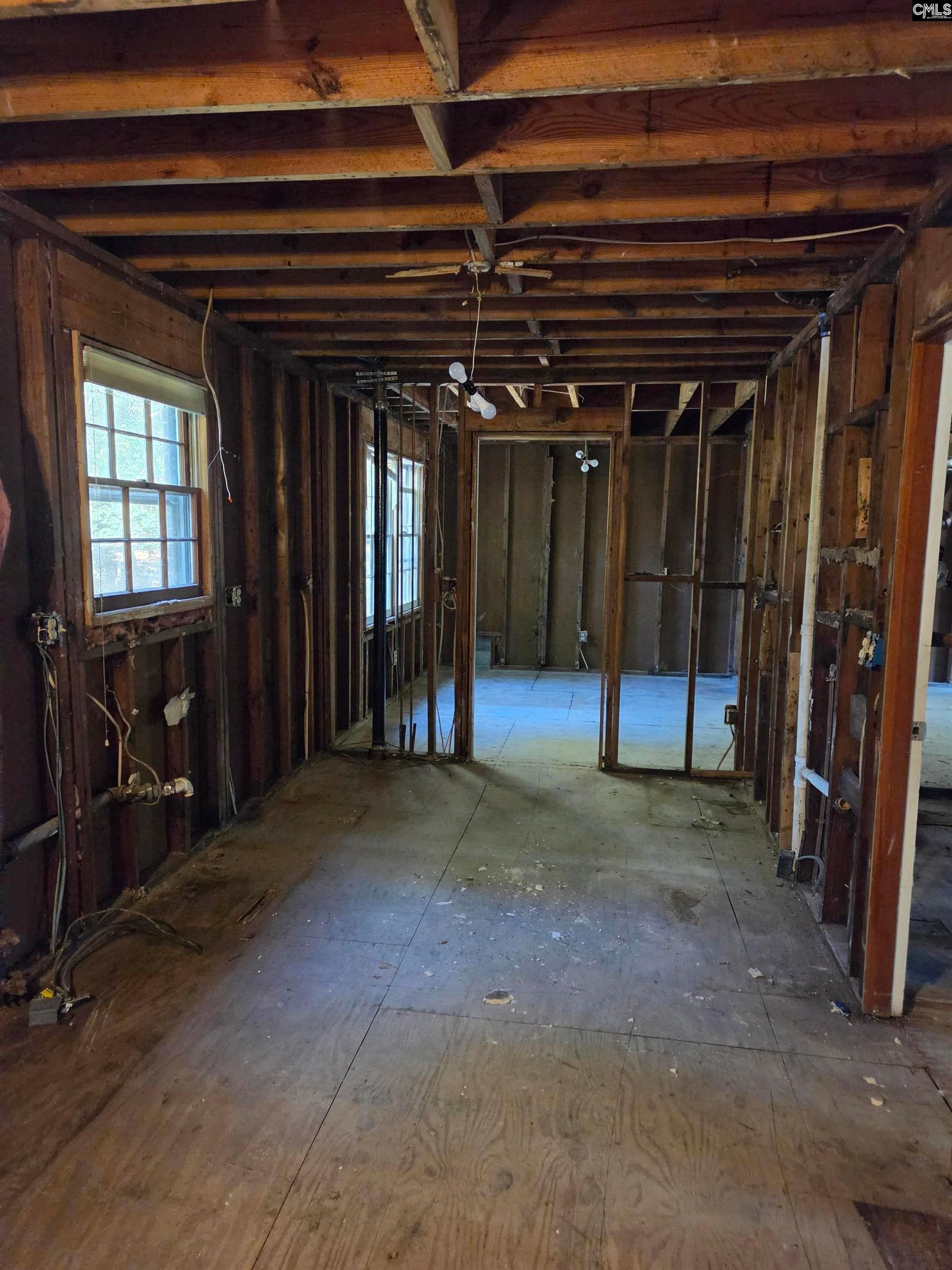 144 Garden Springs Road  Photo 8