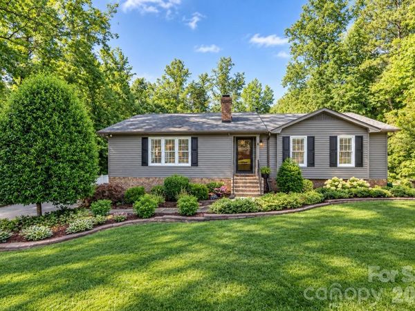 1118 Ford Drive, Lowell, NC 28098