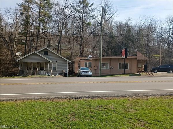 42250 Cadiz Dennison Road , Cadiz, OH 43907