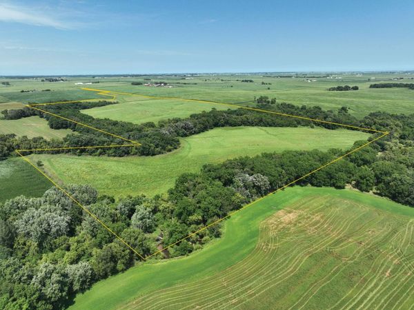 170th Street , Greeley, IA 52050