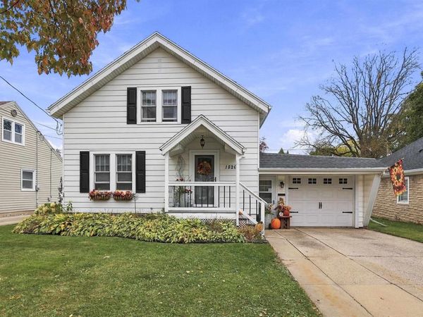 1826 N ALVIN STREET, Appleton, WI 54911