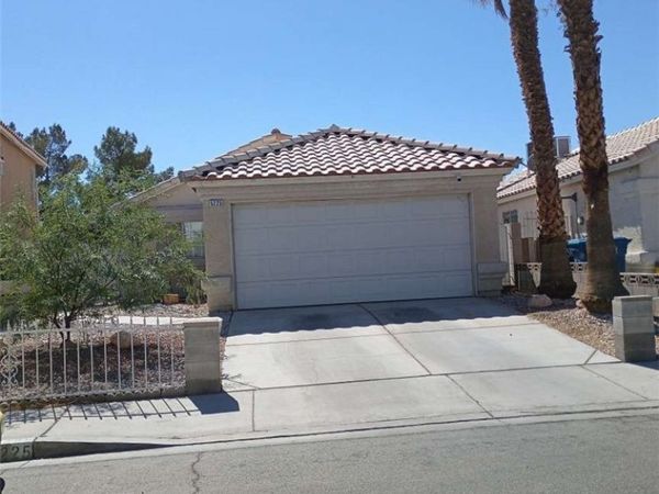 5225 Silverheart Avenue , Las Vegas, NV 89142
