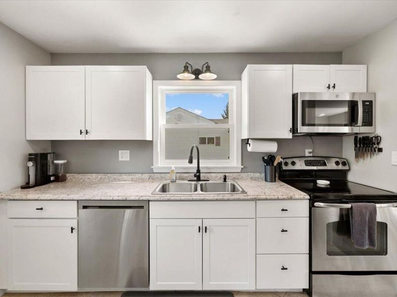 1415 Fleet Road, Troy, OH 45373 Photo 7