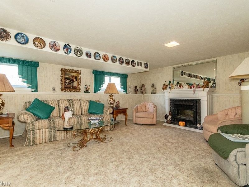 6372 Ridgebury Boulevard, Mayfield Heights, OH 44124 Photo 28