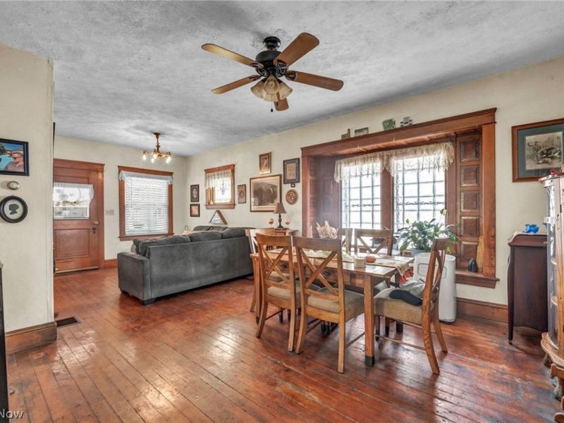 3919 Robert Avenue, Cleveland, OH 44109 Photo 10