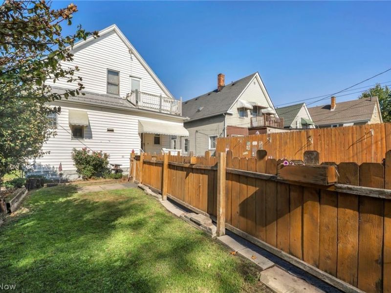 3919 Robert Avenue, Cleveland, OH 44109 Photo 34