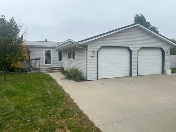 411 Port Court, Breckenridge, MN 56520