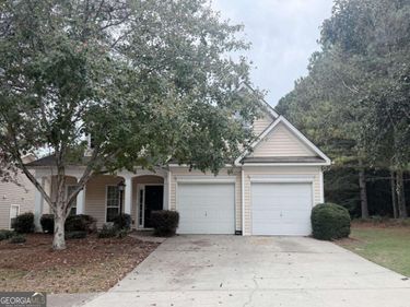 203 Kingfisher Point, Stockbridge, GA 30281