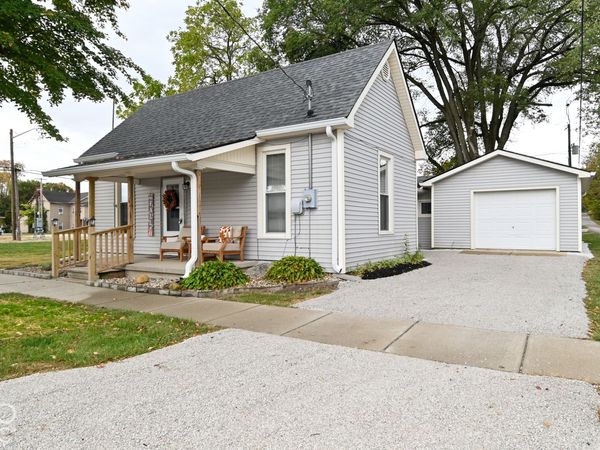 10 N Broadway, North Salem, IN 46165