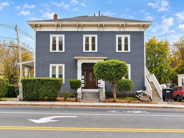73 Nesmith St, Unit 4, Lowell, MA 01852