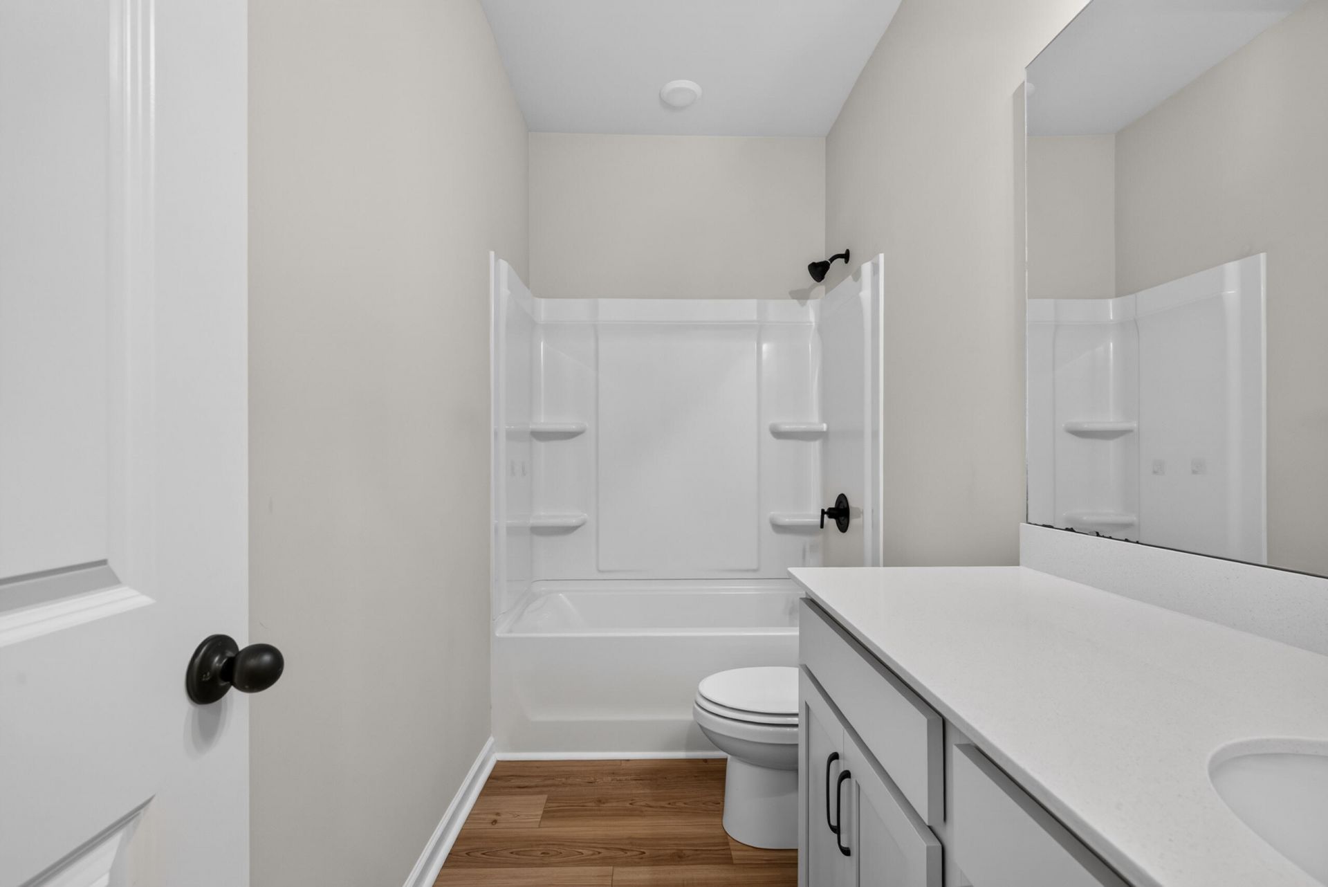 226 Midtown Avenue Photo 33