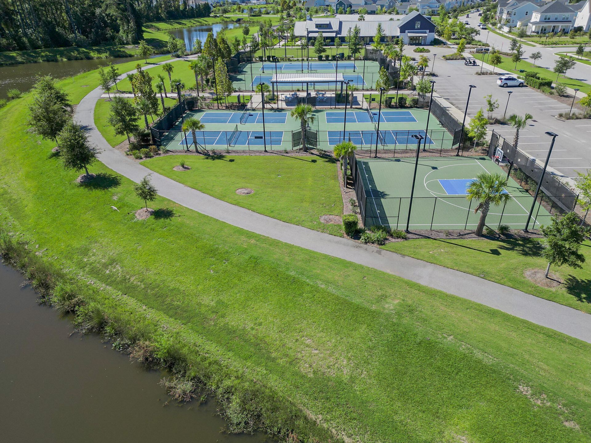 226 Midtown Avenue Photo 42