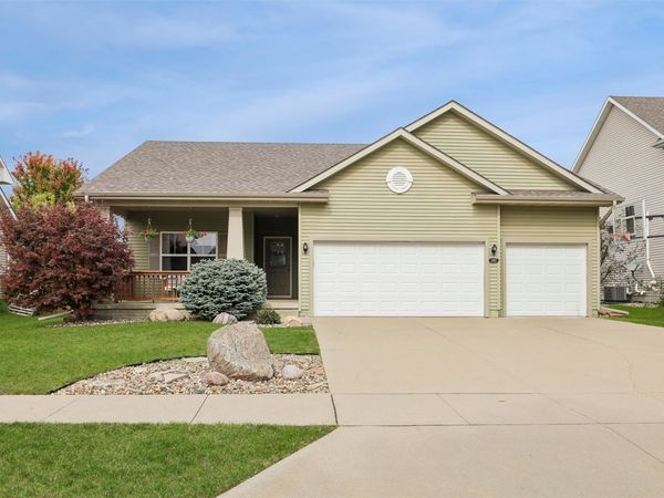 12917 Hammontree Drive , Urbandale, IA 50323