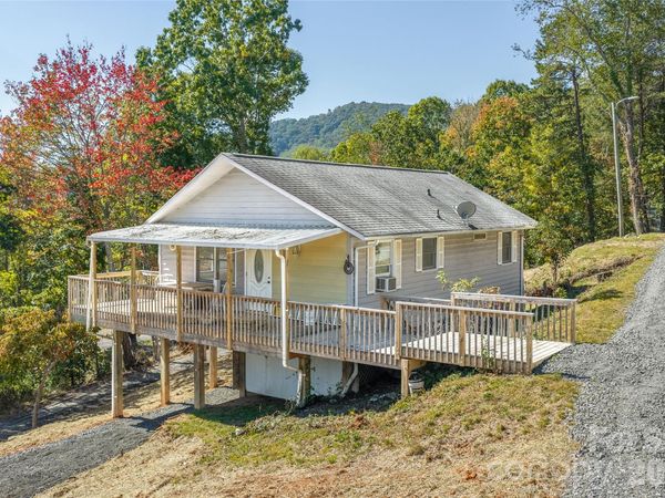 117 Spivey Mountain Road, Asheville, NC 28806