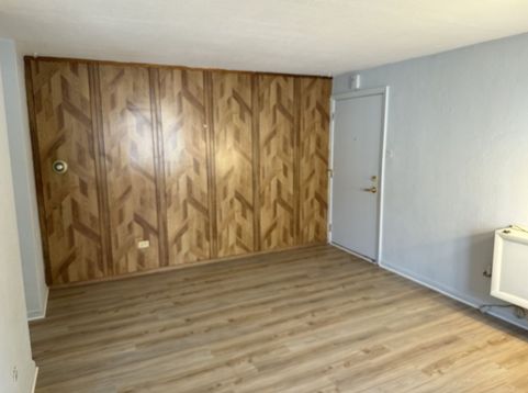 Main Photo