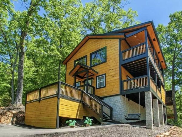 1909 Rose Pass, Sevierville, TN 37876