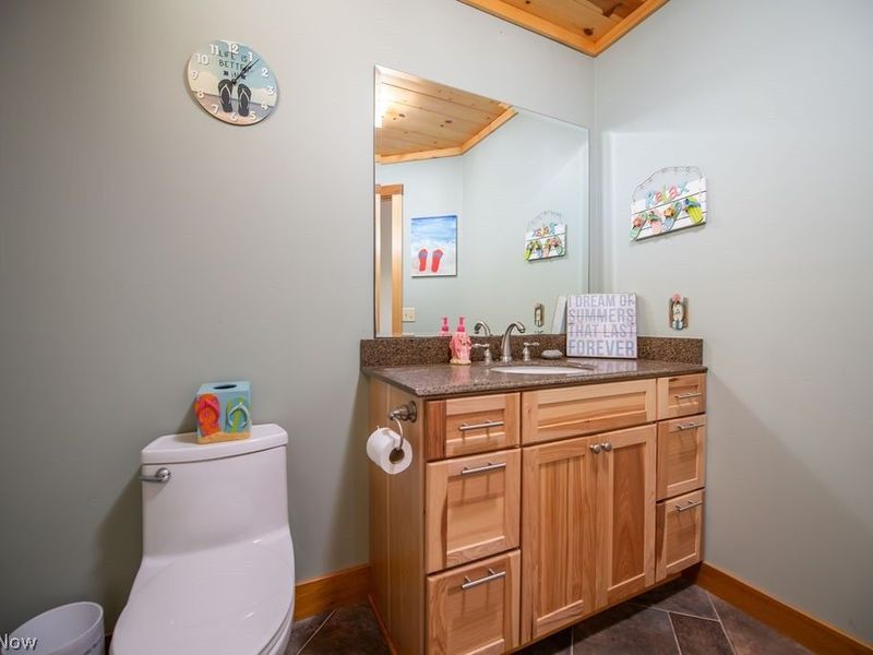 72 Cheyenne Trail, Malvern, OH 44644 Photo 19