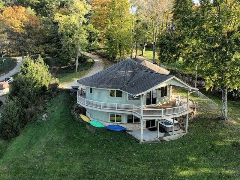 72 Cheyenne Trail, Malvern, OH 44644 Photo 5
