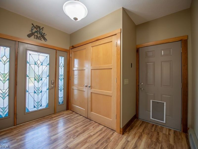 72 Cheyenne Trail, Malvern, OH 44644 Photo 8