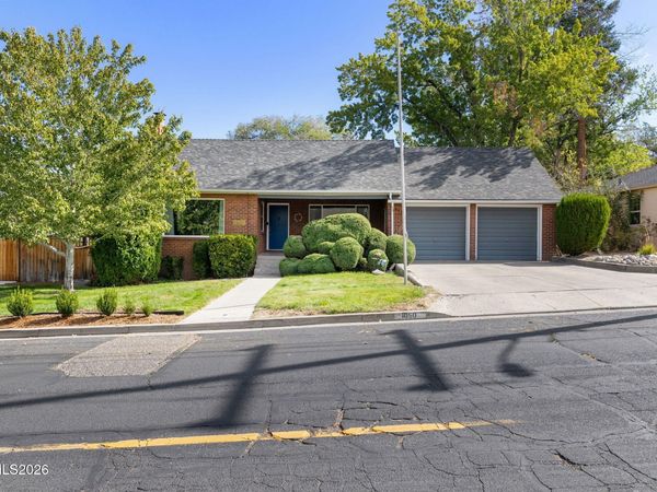 1050 Sharon Way, Reno, NV 89509