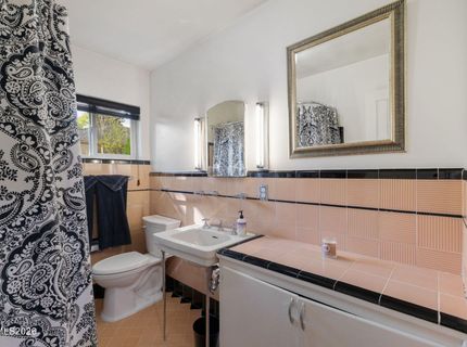 1050 Sharon Way, Reno, NV 89509 Photo