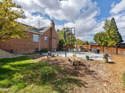 1050 Sharon Way, Reno, NV 89509 Photo
