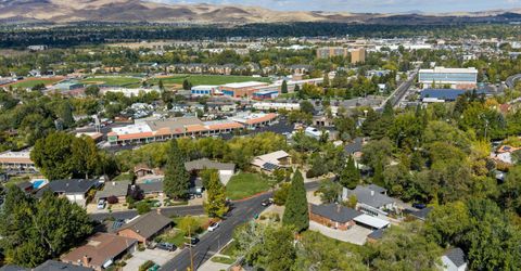 1050 Sharon Way, Reno, NV 89509 Photo
