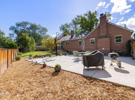 1050 Sharon Way, Reno, NV 89509 Photo