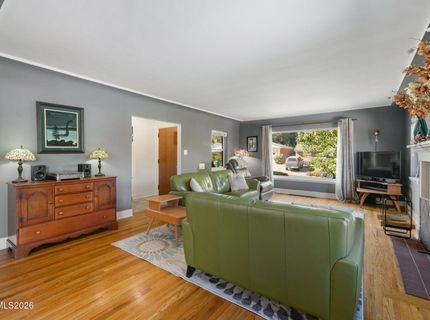 1050 Sharon Way, Reno, NV 89509 Photo