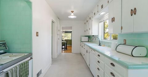 1050 Sharon Way, Reno, NV 89509 Photo