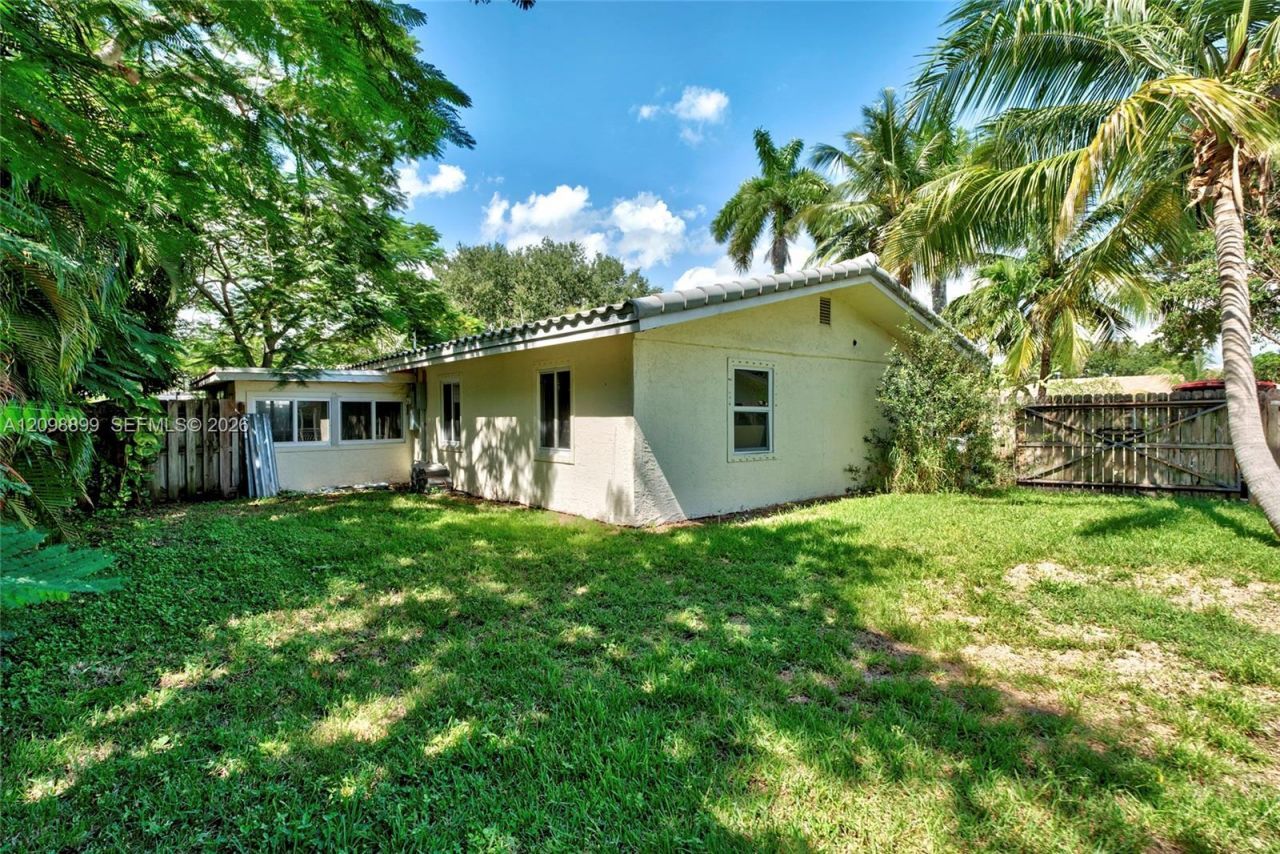 1176 SW 4th St , Boca Raton, FL 33486 Photo