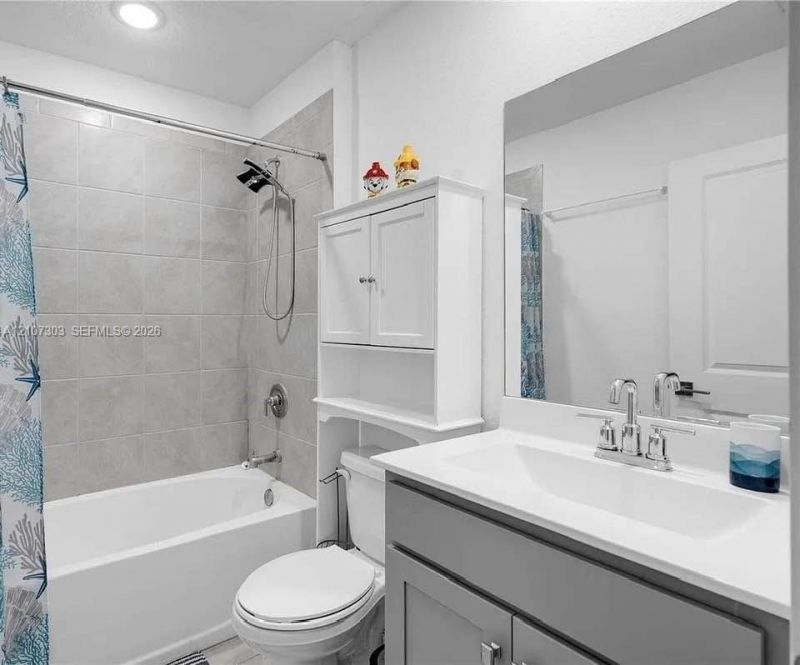 1042 SE 23rd Ter , Homestead, FL 33035 Photo