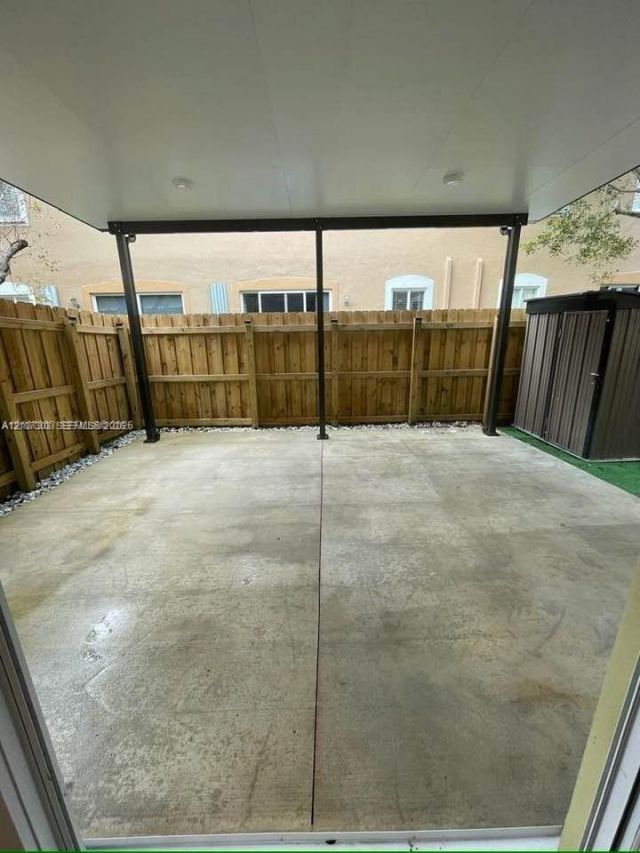1042 SE 23rd Ter , Homestead, FL 33035 Photo