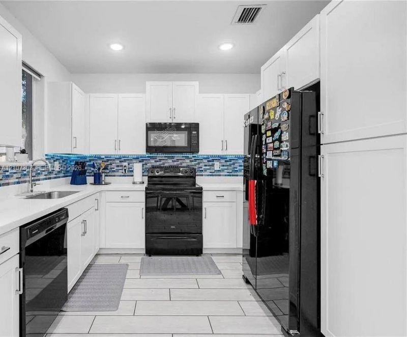 1042 SE 23rd Ter , Homestead, FL 33035 Photo