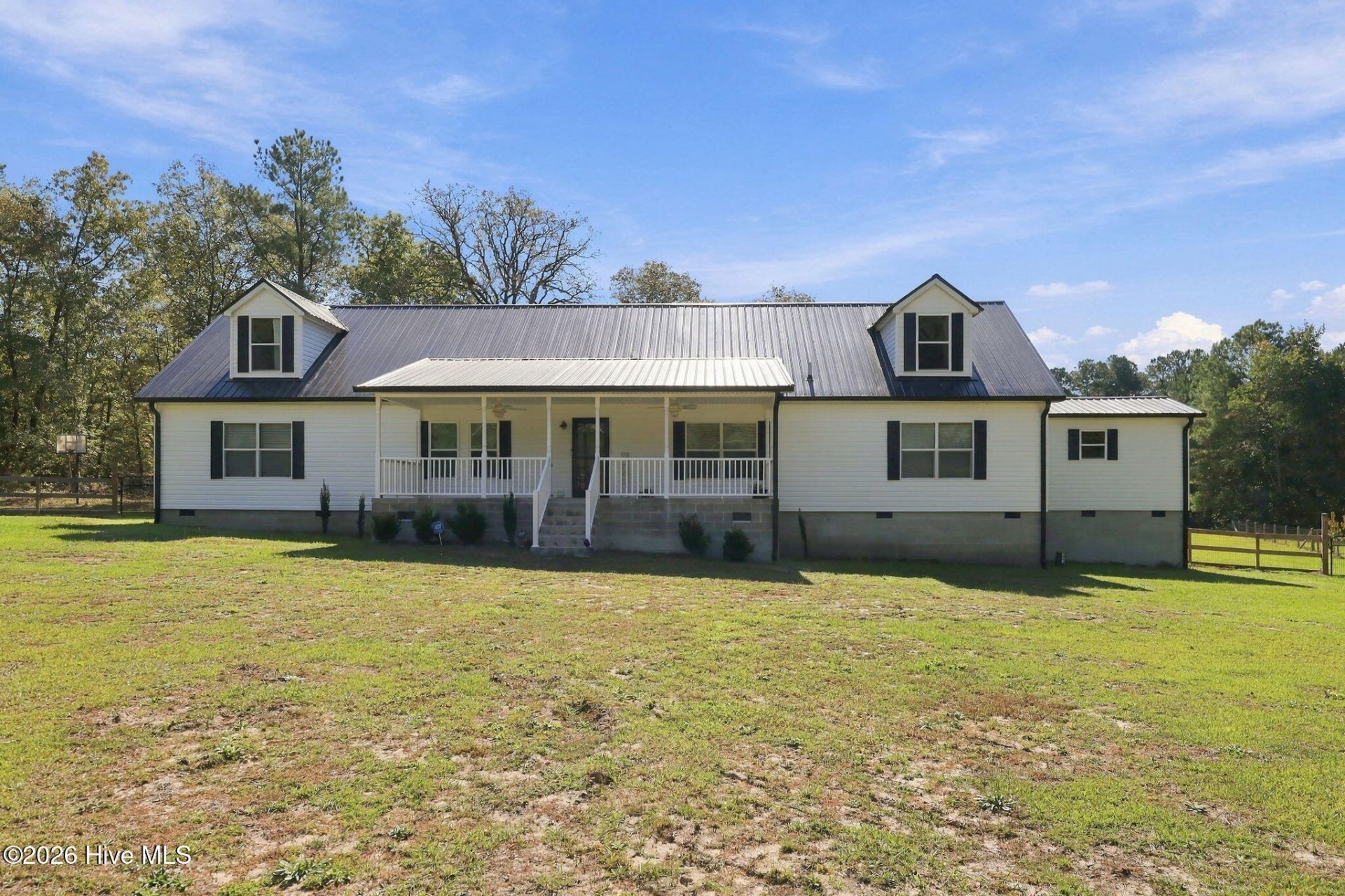 21708 Old Maxton Road, Maxton, NC 28364 Main Photo