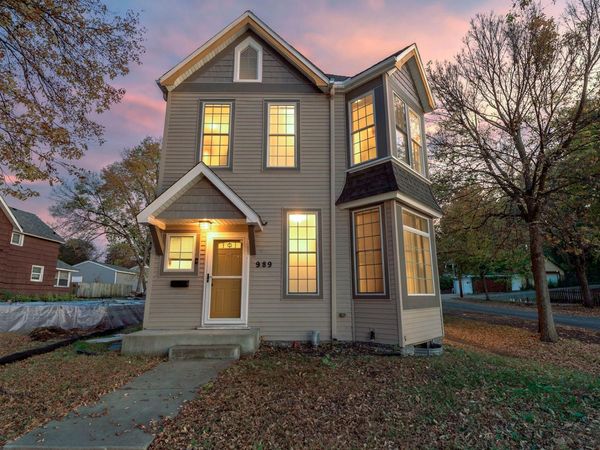 989 Burr Street, Saint Paul, MN 55130