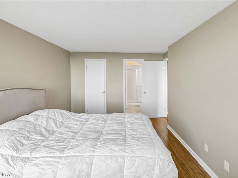 12900 Lake Avenue, Unit 1821, Lakewood, OH 44107 Photo 22